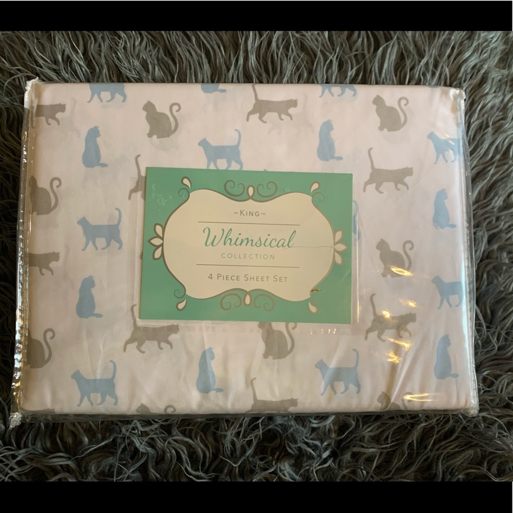 Whimsical Cat Print King Size Bed Sheets